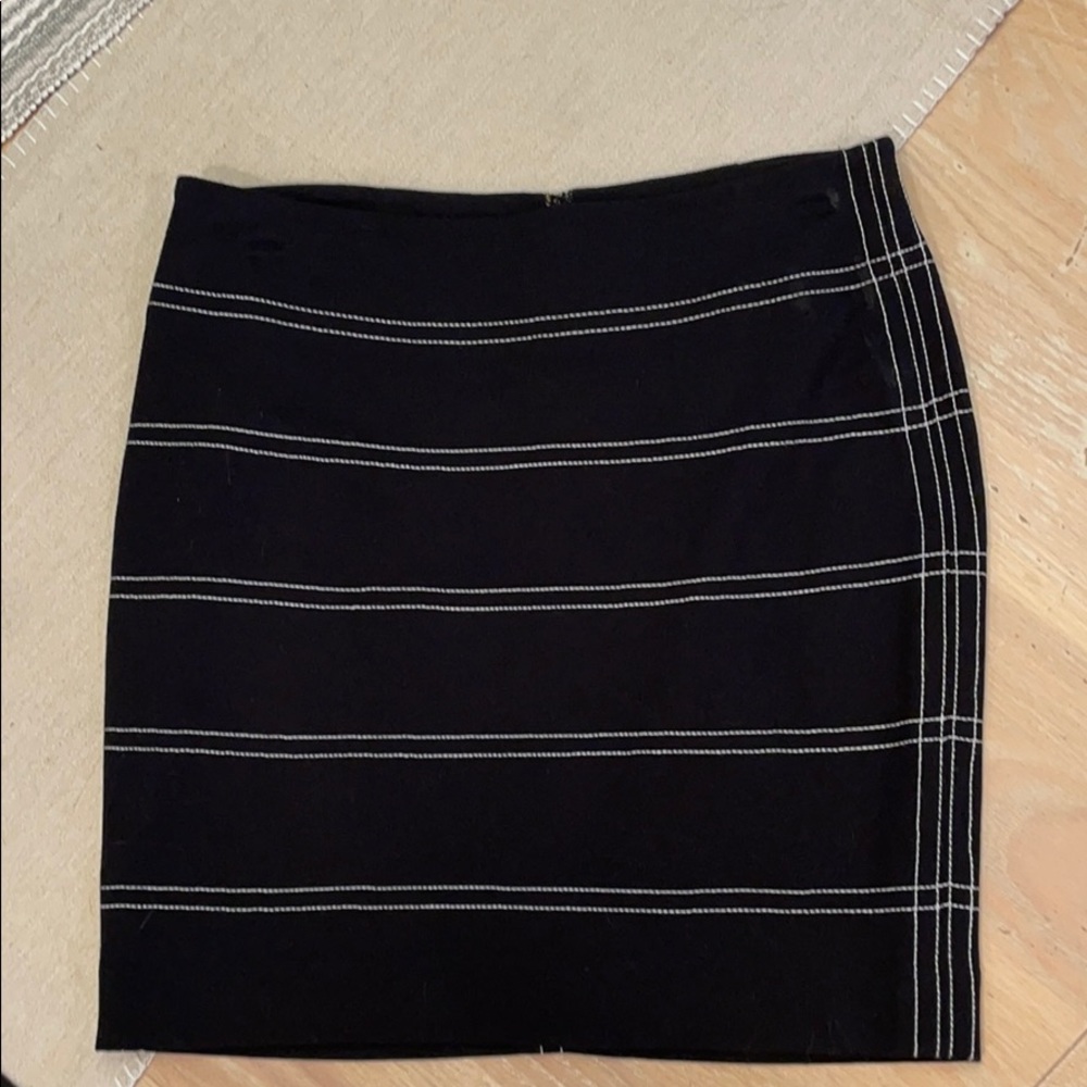 Express Design Studio Black skirt Size 0